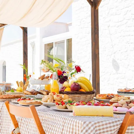 Dimore Angiulli - Trulli Di Charme 4* 카스텔라나그로테