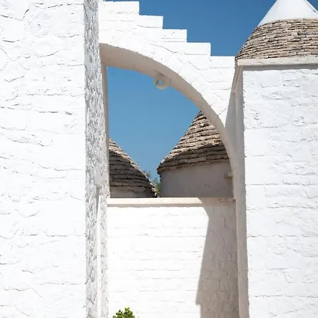 Dimore Angiulli - Trulli Di Charme 게스트하우스 4*